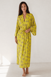 Silk daisy robe