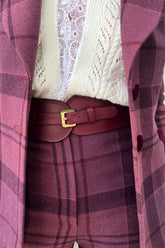 Cinturón cierre burdeos