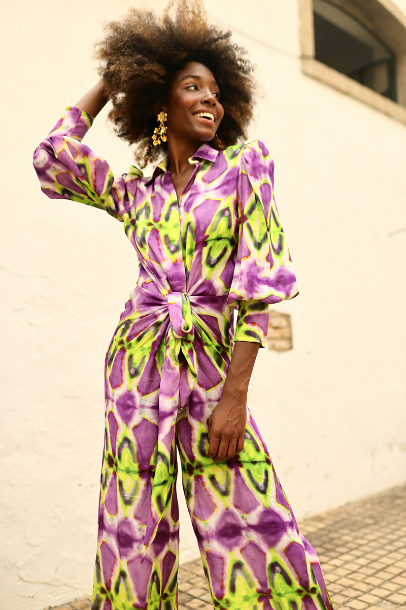 mono-mada-largo-manga-larga-invitada-boda-estampado-colores-lila