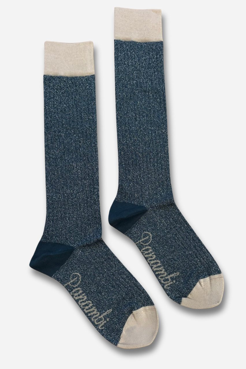 calcetines-largos-color-azul-petróleo-brillo-mujer-largos-oufits-diarios