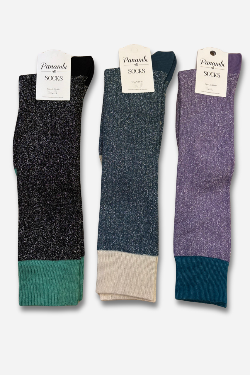 calcetines-largos-color-morado-brillo-mujer-largos-oufits-diarios