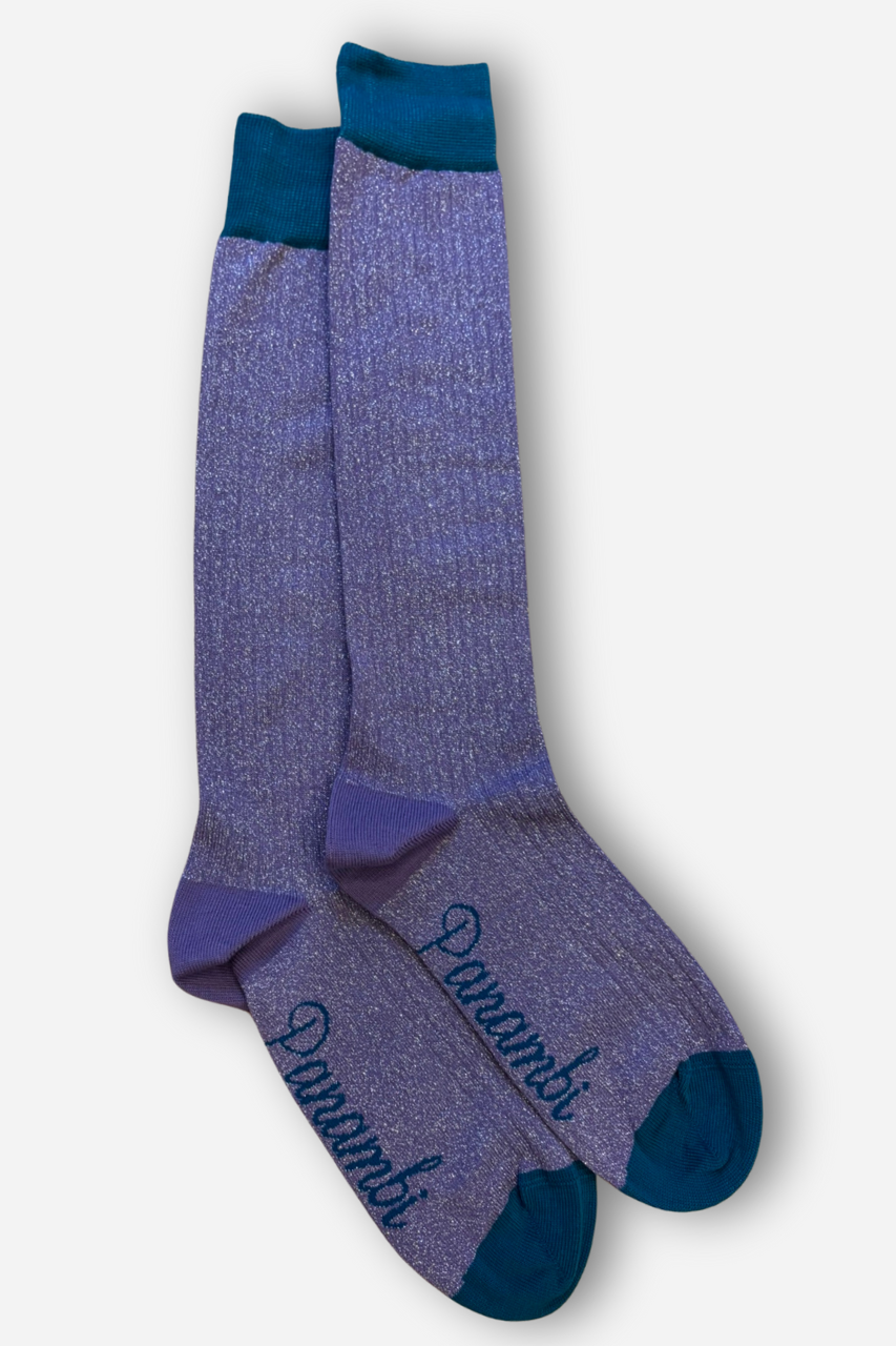 calcetines-largos-color-morado-brillo-mujer-largos-oufits-diarios