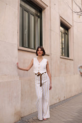 chaleco-de-rayas-do-invitada-conjunto-pantalón-elegante-invitada